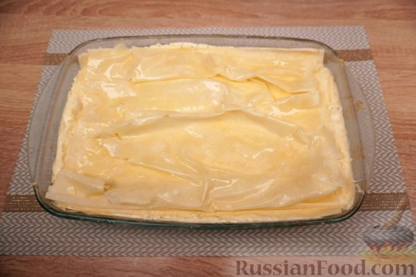 Бугаца с сыром (пирог из теста фило)