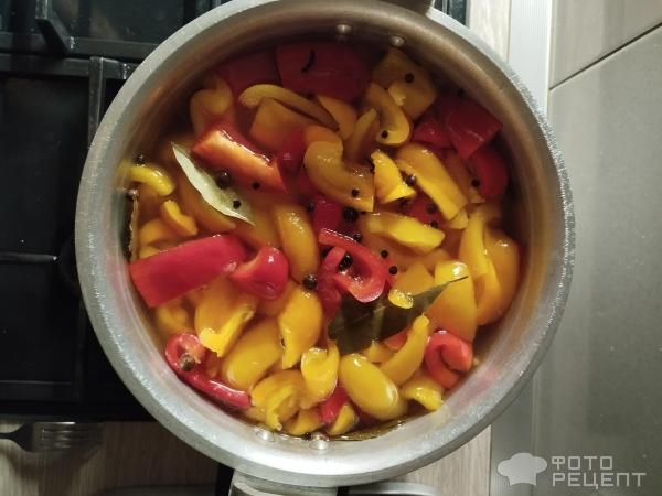 Рецепт: Перец болгарский маринованный - Вкусная заготовка на зиму!