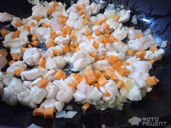 Рецепт: Куриный суп с рисом - и томатами и без картофеля