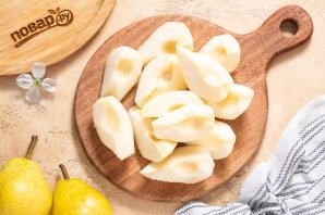 Груши в сахарном сиропе