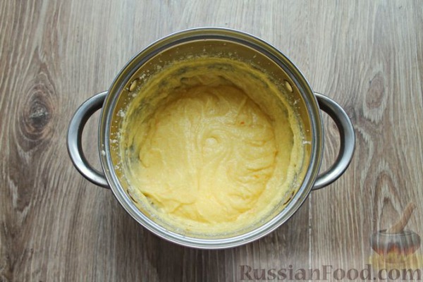 Кекс на йогурте, с ревенем и апельсиновой цедрой