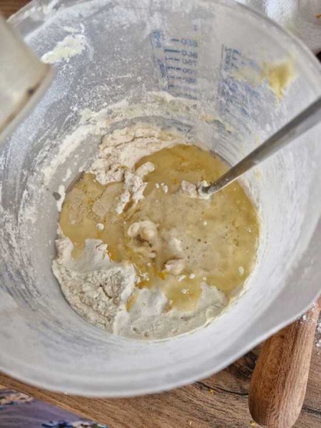 Сливочный кулич с начинкой