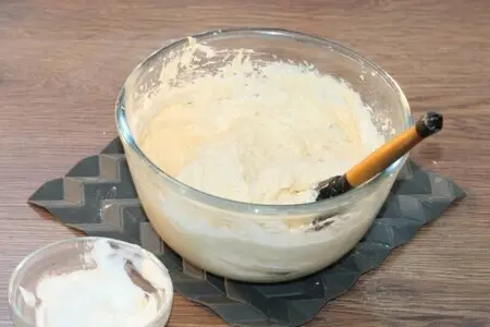 Ванильный кекс с малиновой пропиткой