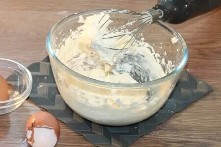 Ванильный кекс с малиновой пропиткой