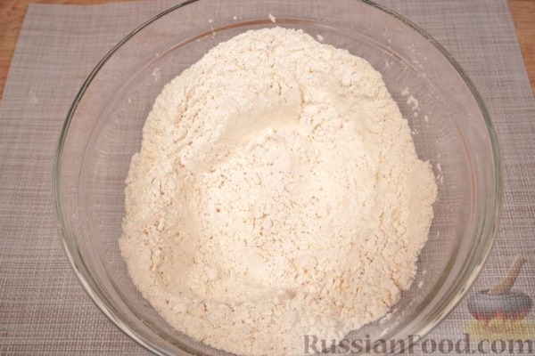 Маковый рулет с орехами