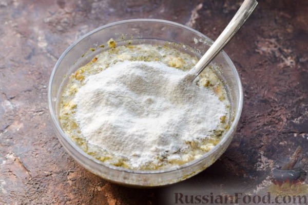 Творожный хлеб с жареным луком