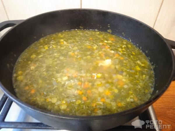 Рецепт: Суп куриный с овощами и зеленью - с ревенем и шпинатом