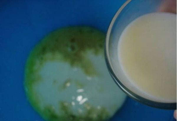 Пышные панкейки на молоке классические на сковороде