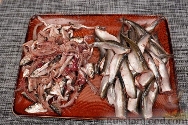 Жареная хамса в панировке из кукурузной муки