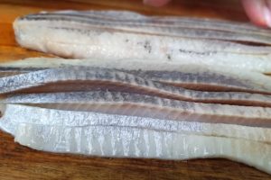 Вместо надоевшей красной икры. Вкуснейшая намазка из сельди и манки: я не верила, что так можно