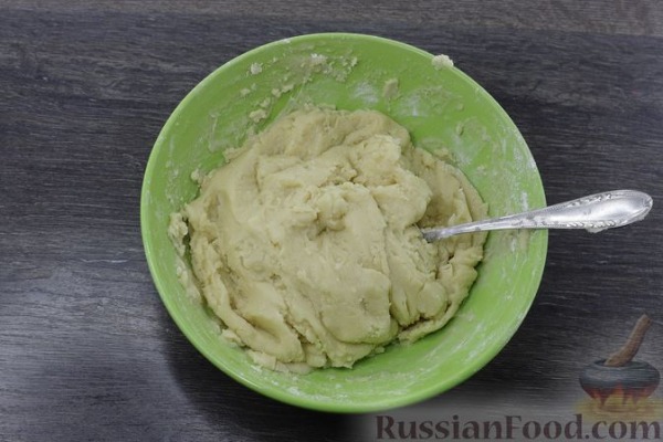Постный тёртый пирог с малиной