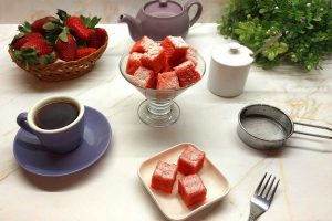 Клубничный рахат-лукум