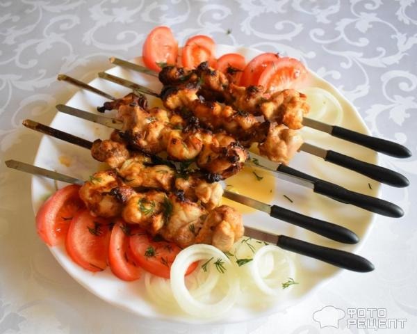 Рецепт: Шашлык в электрошашлычнице - из куриных окорочков в виноградном уксусе