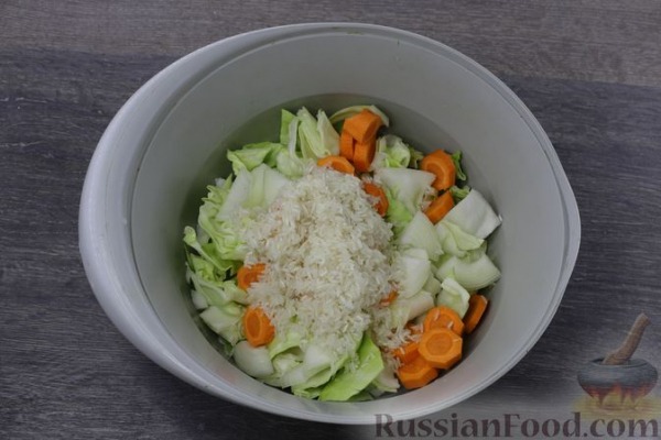 Запечённая курица с рисом и овощами (в рукаве)