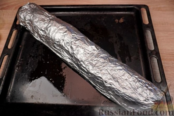 Куриный рулет с запечённым перцем и сыром