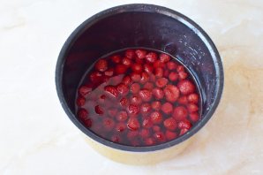 Варенье из клубники в мультиварке