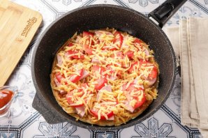 Быстрая пицца на сковороде