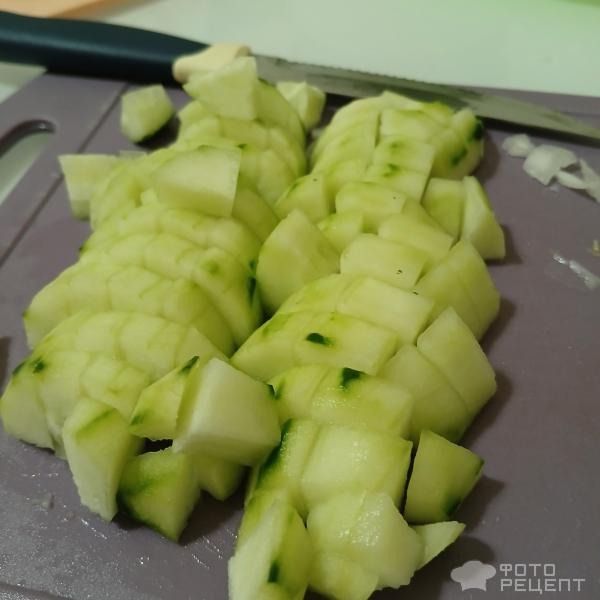 Рецепт: Паста алла Нерано - Спагетти с жареными кабачками, огурцами и чесноком. Лёгкое и ароматное летнее блюдо.