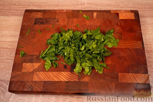 Куриный рулет с запечённым перцем и сыром