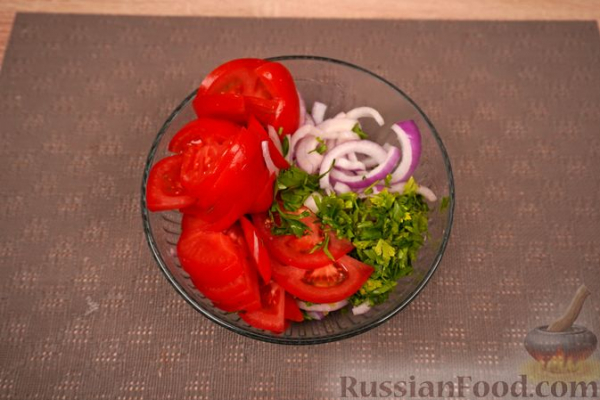 Запечённая скумбрия по-гречески