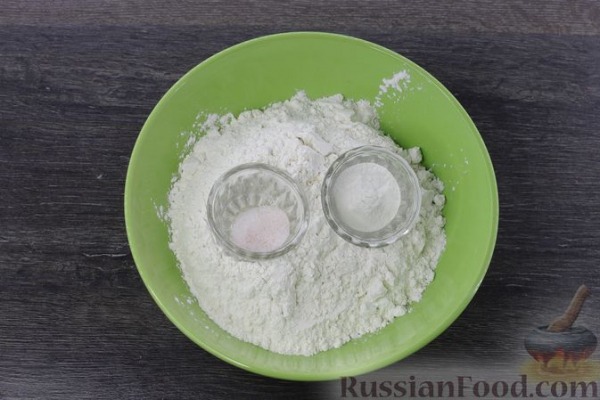 Хычины с сыром и зеленью