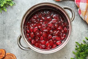 Варенье из клубники пятиминутка