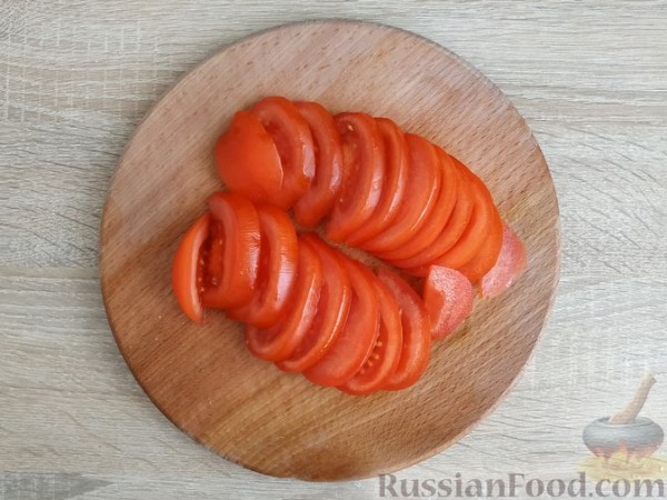 "Гармошки" из кабачков с помидорами и сыром, в духовке