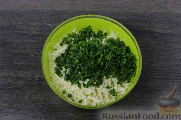 Хычины с сыром и зеленью