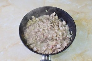 Блинчики с курицей и сыром