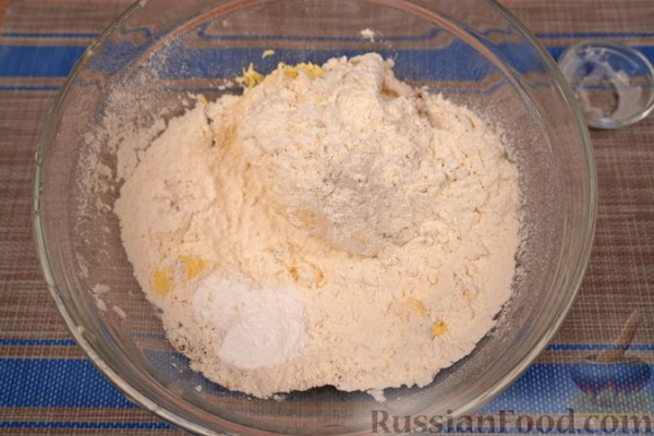 Луковые крекеры на пиве
