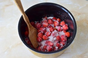 Варенье из клубники в мультиварке